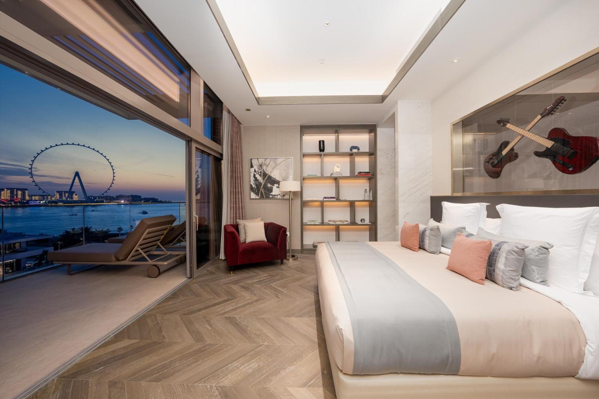 Five Luxe 호텔 두바이 외부 사진 A bedroom at the hotel