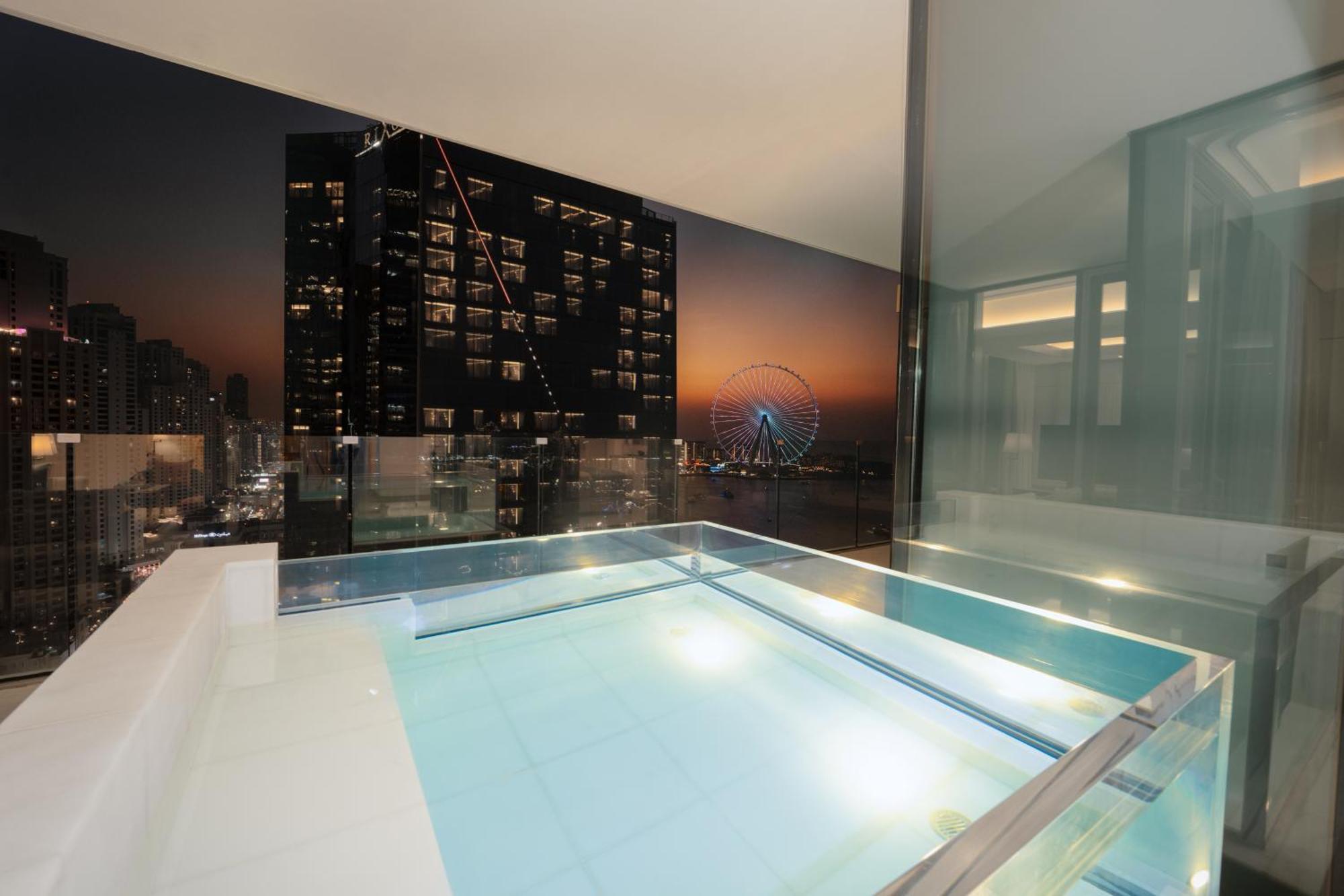 Five Luxe 호텔 두바이 외부 사진 Sky Pool