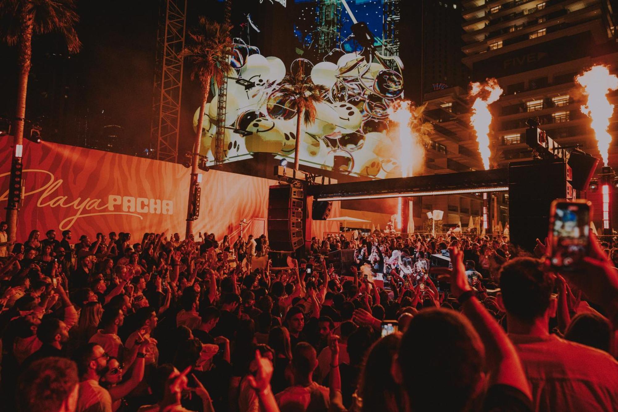 Five Luxe 호텔 두바이 외부 사진 The nightclub in 2019